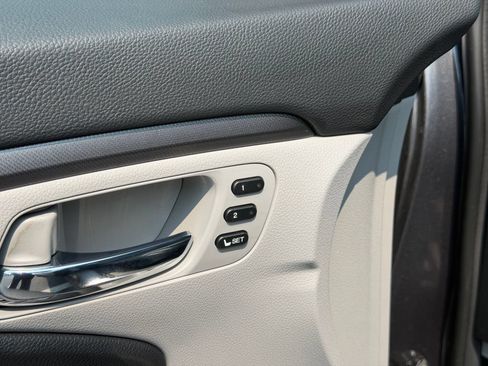 Used 2023 Honda Ridgeline RTL-E image 13