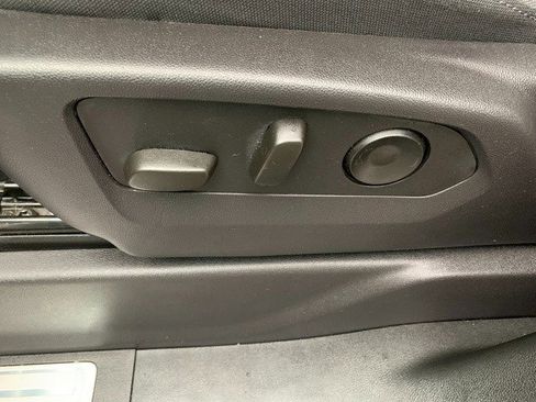 Certified 2024 Chevrolet Silverado 1500 LT AWD/4WD image 22