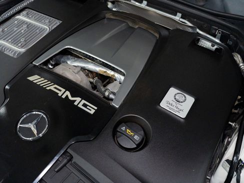 Used 2018 Mercedes-Benz S 63 AMG 4MATIC Sedan image 58