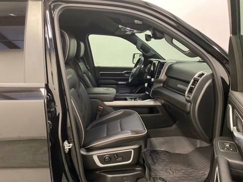 Used 2023 RAM 1500 Laramie AWD/4WD image 20