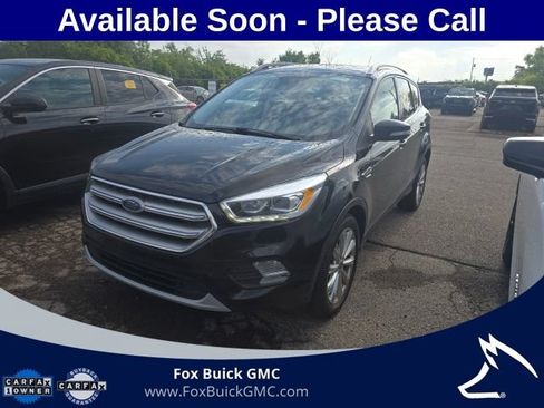 Used 2017 Ford Escape Titanium w/ Equipment Group 301A FWD image 1