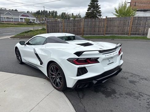 Used 2023 Chevrolet Corvette Stingray Preferred Conv w/ Z51 Performance Package RWD image 6