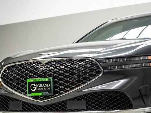 Used 2024 Genesis G90 3.5T image 2