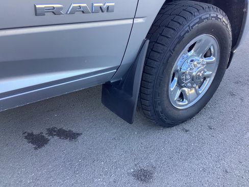 Used 2021 RAM 2500 Tradesman image 32