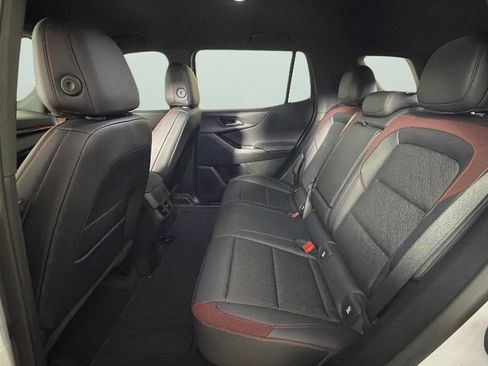 Used 2026 Chevrolet Equinox RS FWD image 27