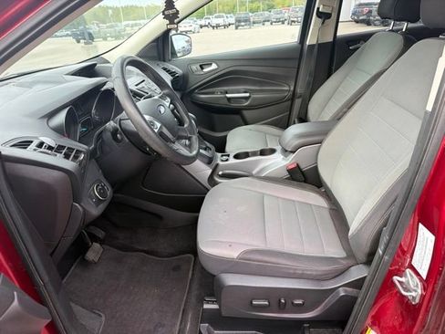 Used 2016 Ford Escape SE AWD/4WD image 4