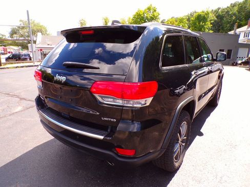 Used 2018 Jeep Grand Cherokee Limited AWD/4WD image 11