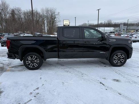 New 2026 GMC Sierra 1500 AT4 w/ AT4 Premium Package image 8