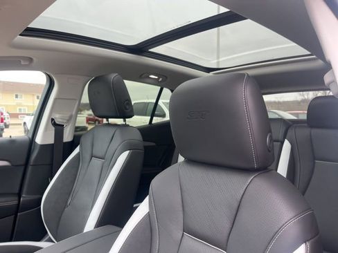 New 2026 Buick Envision Sport Touring image 18