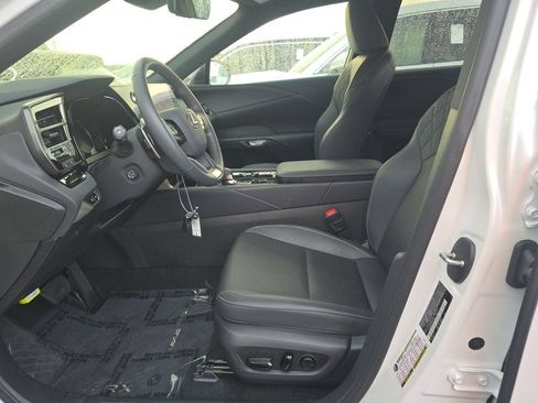 Used 2024 Lexus RX 350 FWD w/ Accessory Package (K3) image 2