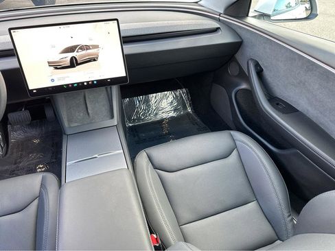 Used 2024 Tesla Model 3 Long Range image 18