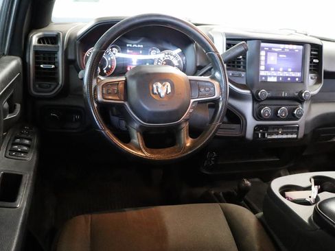 Used 2023 RAM 3500 Tradesman w/ Chrome Appearance Group AWD/4WD image 4
