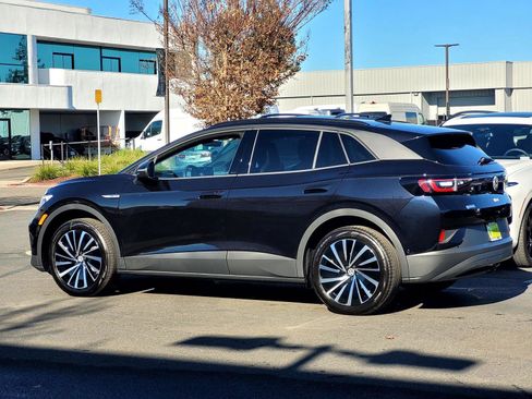 New 2026 Volkswagen ID.4 Pro image 7