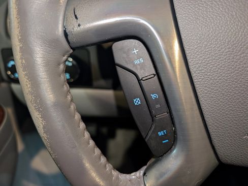 Used 2011 Chevrolet Tahoe LT image 45