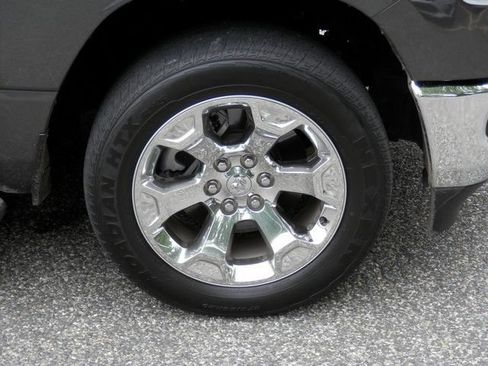 Used 2022 RAM 1500 Big Horn AWD/4WD image 10