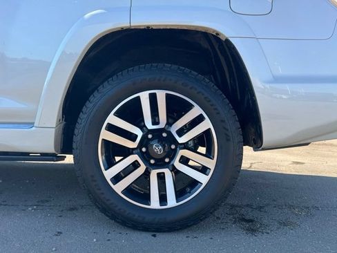 Used 2013 Toyota 4Runner Limited AWD/4WD image 14
