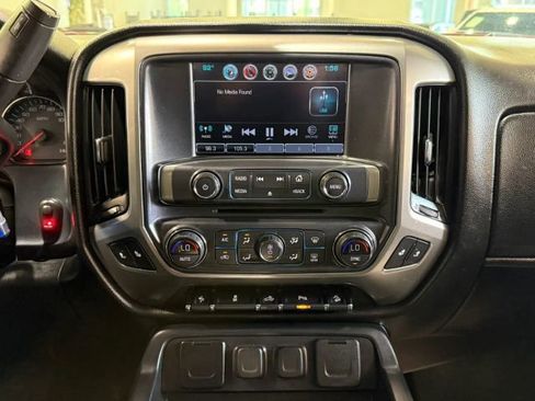 Used 2018 Chevrolet Silverado 1500 LT w/ Texas Edition image 11