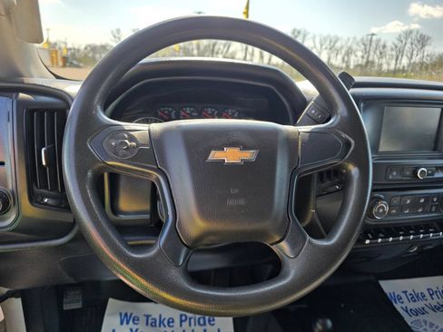 Used 2019 Chevrolet Silverado 2500 W/T w/ WT Convenience Package AWD/4WD image 39