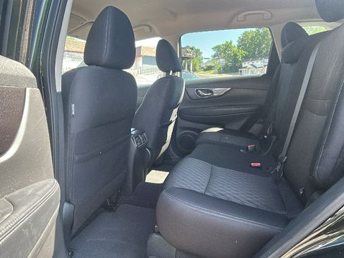 Used 2018 Nissan Rogue SV AWD/4WD image 31