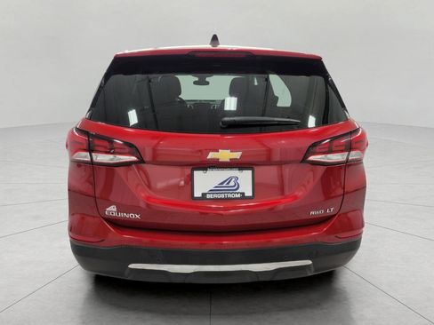 Used 2022 Chevrolet Equinox LT image 24