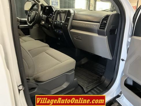 Used 2022 Ford F250 XLT w/ XLT Value Package AWD/4WD image 39