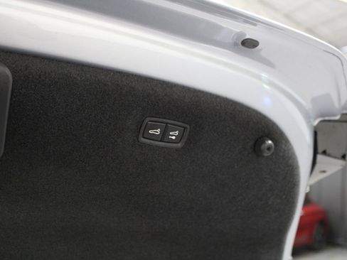 Used 2023 Audi e-tron GT Prestige AWD/4WD image 15