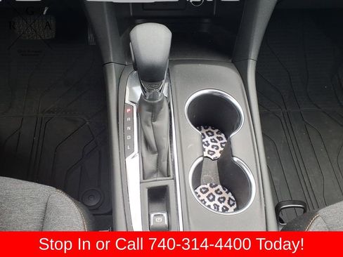 Used 2022 Chevrolet Equinox LT w/ LPO, Floor Liner Package AWD/4WD image 15