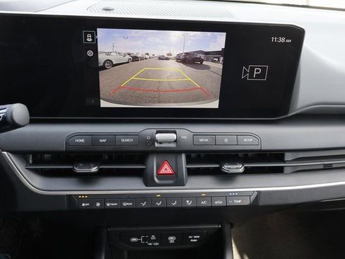 New 2025 Kia K4 LXS image 23