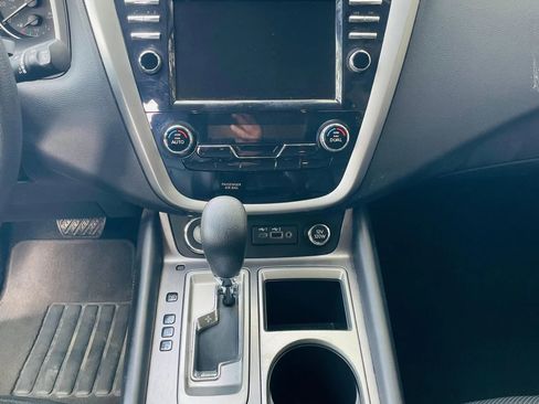 Used 2023 Nissan Murano S AWD/4WD image 13
