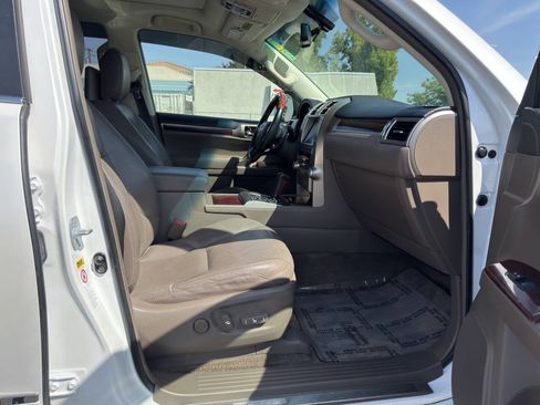 Used 2010 Lexus GX 460 Premium AWD/4WD image 12