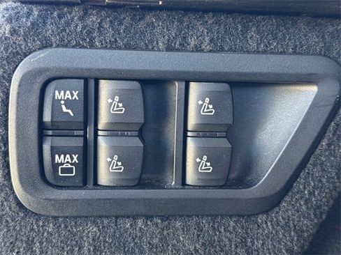 Used 2023 BMW X7 xDrive40i image 14