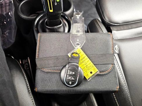 Used 2022 MINI Cooper SE image 20