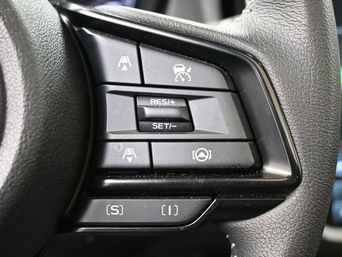 Used 2025 Subaru Forester Premium AWD/4WD image 26