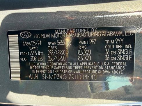 Certified 2024 Hyundai Santa Fe Limited FWD image 34