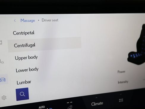 Used 2025 Lexus GX 550 image 34