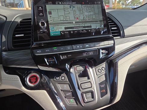 New 2026 Honda Odyssey Elite image 10