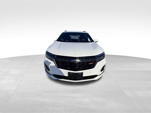 Certified 2023 Chevrolet Equinox RS w/ RS Leather Package image 3
