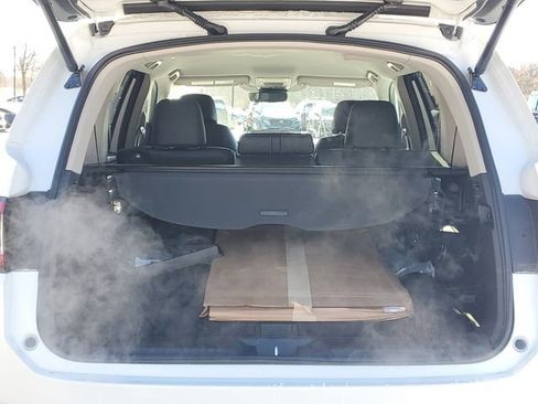 New 2025 Honda Pilot EX-L image 7