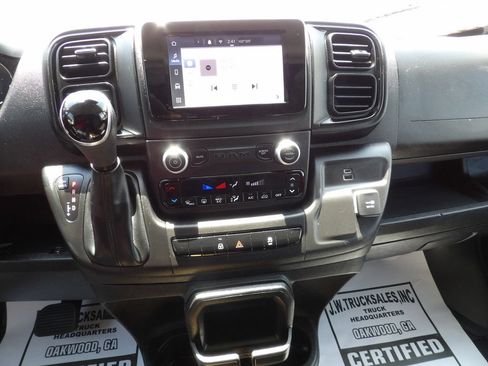 Used 2025 RAM ProMaster 2500 w/ U-Haul Equipment Group FWD image 23