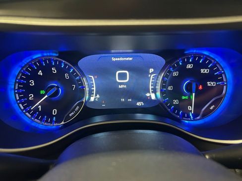 New 2026 Chrysler Pacifica Select image 12