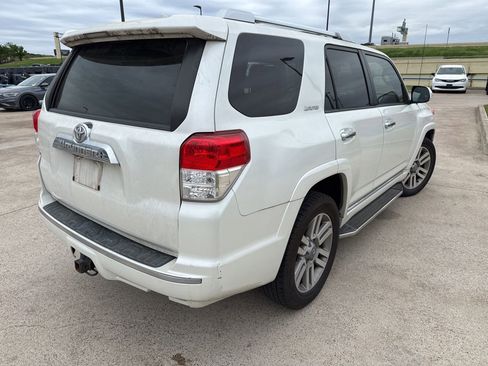 Used 2013 Toyota 4Runner Limited image 11