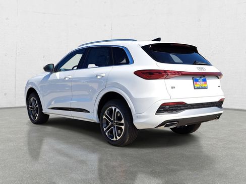 New 2026 Audi Q5 Premium AWD/4WD image 7