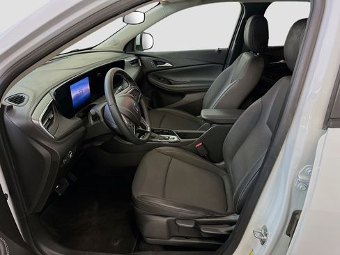 Used 2025 Buick Encore GX Preferred image 13