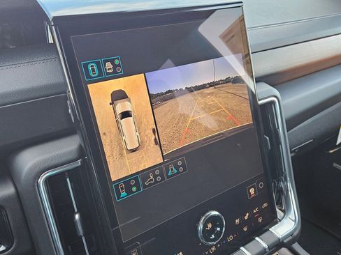 New 2026 GMC Yukon XL Denali w/ Sun & Power Step Package image 18