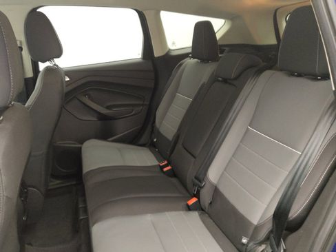 Used 2015 Ford Escape SE w/ Equipment Group 201A FWD image 18
