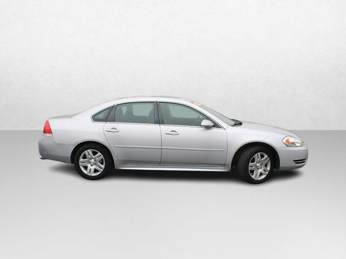 Used 2014 Chevrolet Impala LT w/ LT Sunroof Package image 2