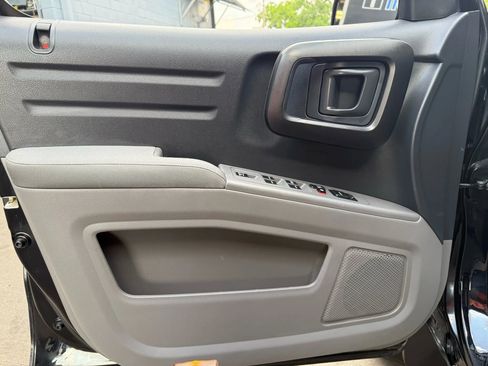 Used 2009 Honda Ridgeline RT image 18