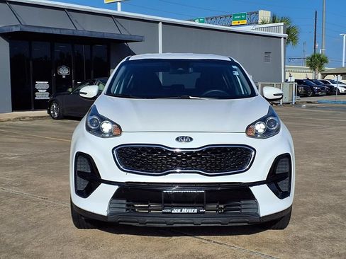 Used 2022 Kia Sportage LX w/ LX FWD Value Edition Package image 7