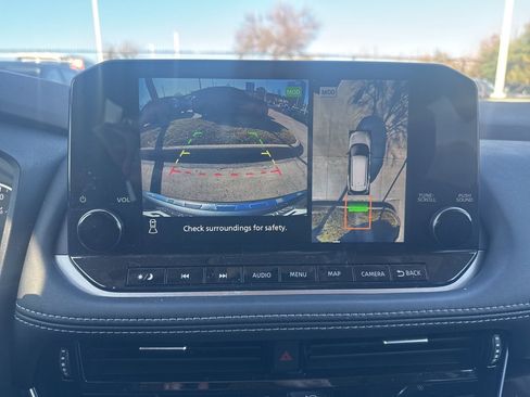 Certified 2022 Nissan Rogue SL w/ SL Premium Package image 8