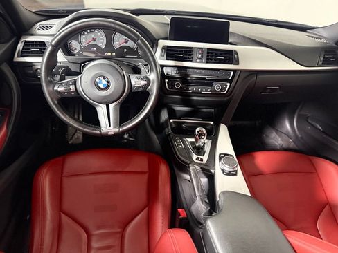 Used 2015 BMW M3 RWD image 11